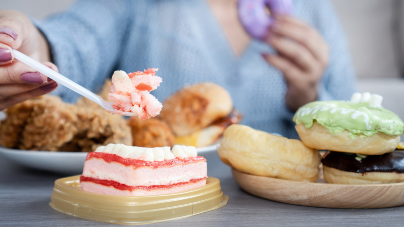 Thực phẩm chế biến sẵn chứa nhiều chất bảo quản và đường, làm ảnh hưởng đến đường huyết