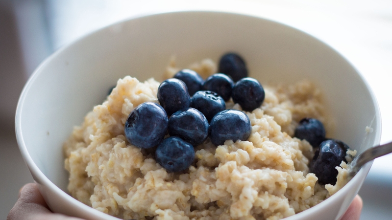 5 thói quen buổi sáng gây lão hóa da có thể bạn chưa biết 2