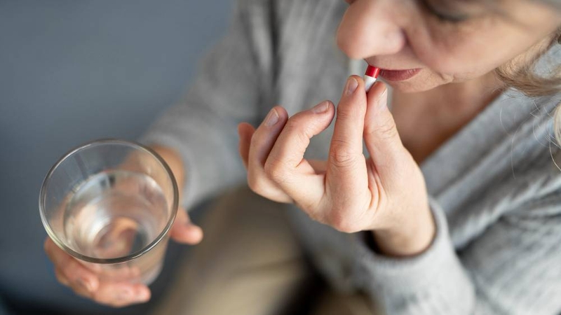 Người bệnh cần tuân thủ dùng thuốc đúng chỉ định và tái khám định kỳ