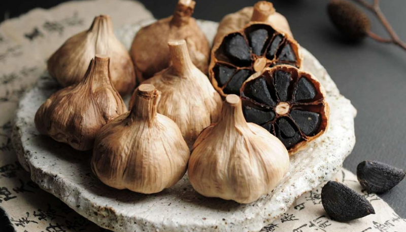 6 cách chữa hắt hơi sổ mũi bằng tỏi dễ làm 2
