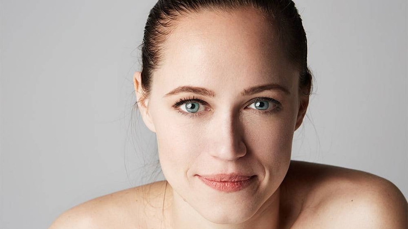 Vitamin A, C, E trong loại cải này hỗ trợ sản sinh collagen, cho da săn chắc và mịn màng