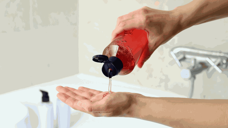 6 mẹo khi tắm giúp da trắng sáng bật tông 2