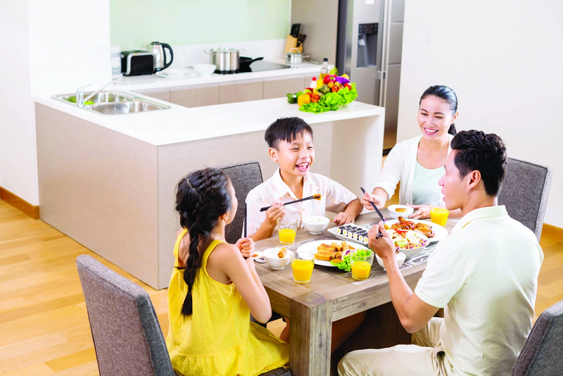 6 sai lầm khi ăn cơm vô cùng hại sức khỏe 3