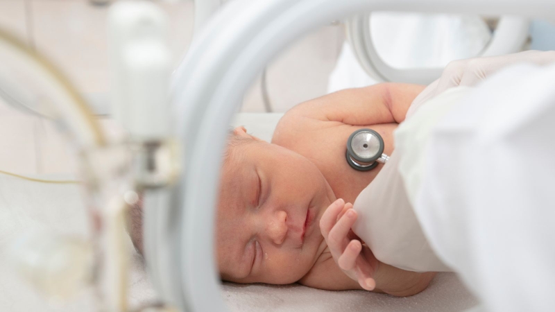 7 biến chứng bơm Surfactant khi điều trị suy hô hấp ở trẻ sơ sinh 2