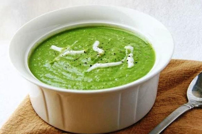 7 cách nấu cháo rau mồng tơi cho bé ăn dặm2