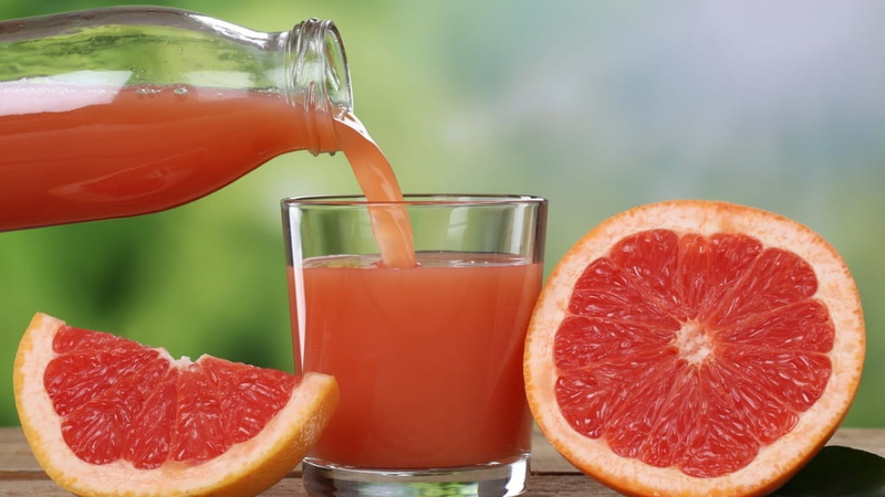 7 loại thuốc phổ biến nhất định không dùng cùng nước ép bưởi 2