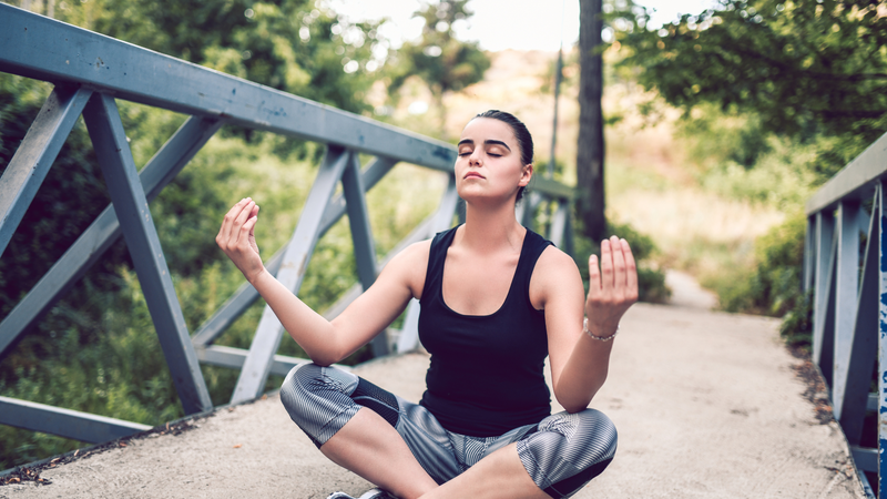 7 lưu ý giúp tóc đỡ rụng khi giao mùa cần biết 3