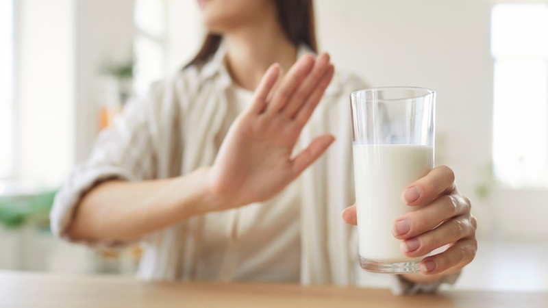 Những người không dung nạp lactose mức độ nặng không nên dùng Kefir