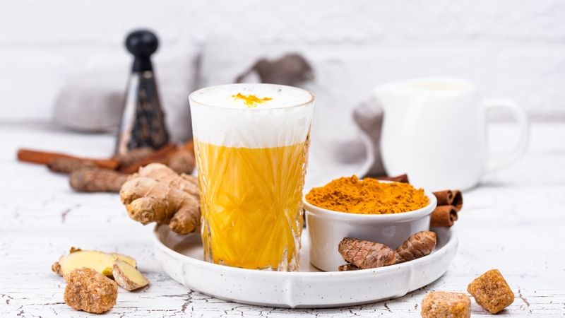 7 thức uống buổi tối giúp cải thiện giấc ngủ 1