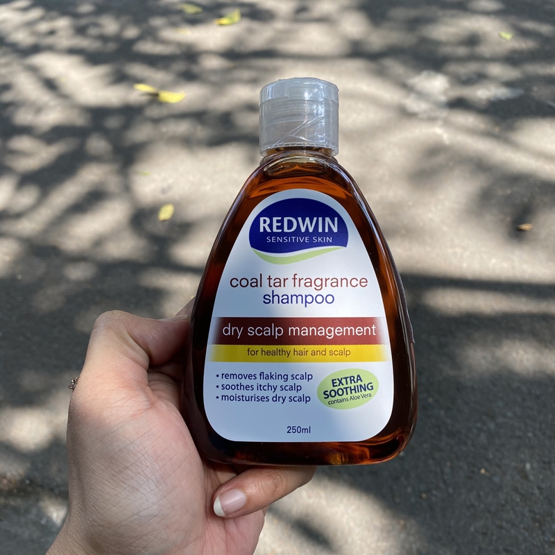 cach-lua-chon-dau-goi-tri-vay-nen-da-dau-2