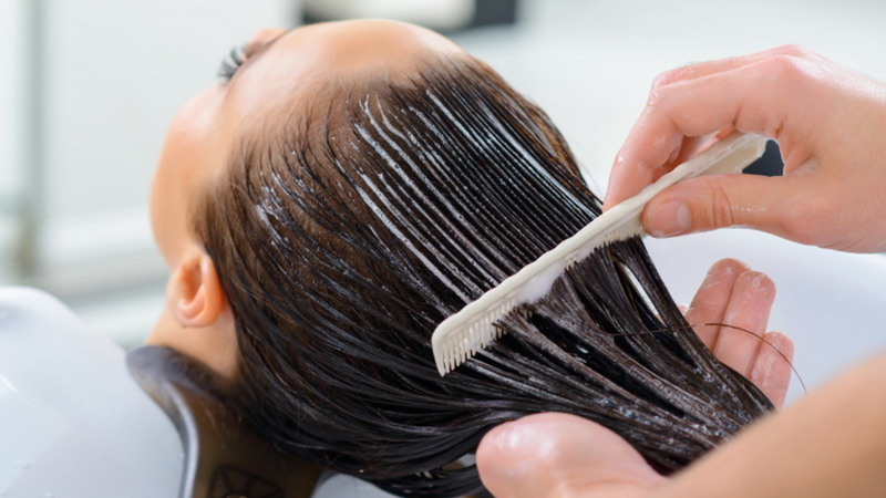 8 Bí quyết giữ mái tóc óng ả và mượt mà lúc giao mùa 1