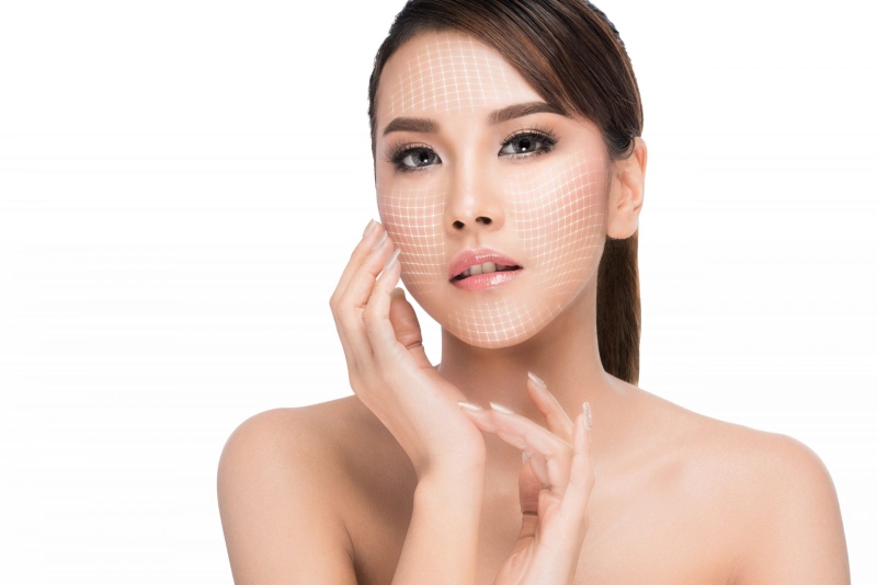 Khi căng da mặt bằng chỉ có thể gây ra biến chứng nhiễm trùng