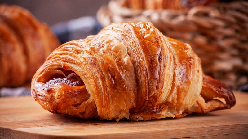 Bánh ngọt là nguồn chất béo bão hòa và chất béo chuyển hóa