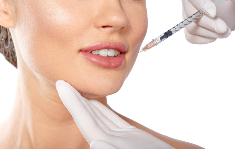 Hỏi đáp: Tiêm botox gọn hàm có bị hóp má không? 1
