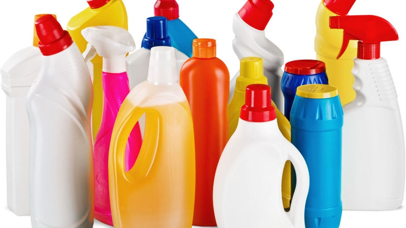 Acrylic Acid có vai trò sản xuất polymer được ứng dụng trong nhiều ngành công nghiệp