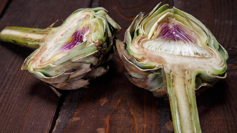 Atiso là một loại thực phẩm giàu chất xơ, do đó việc tiêu thụ bông atiso rất tốt cho hệ tiêu hóa