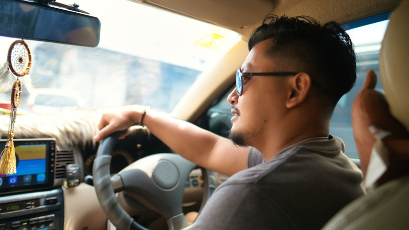 Baricitinib không ảnh hưởng hoặc chỉ ảnh hưởng rất ít đến khả năng lái xe và vận hành máy móc