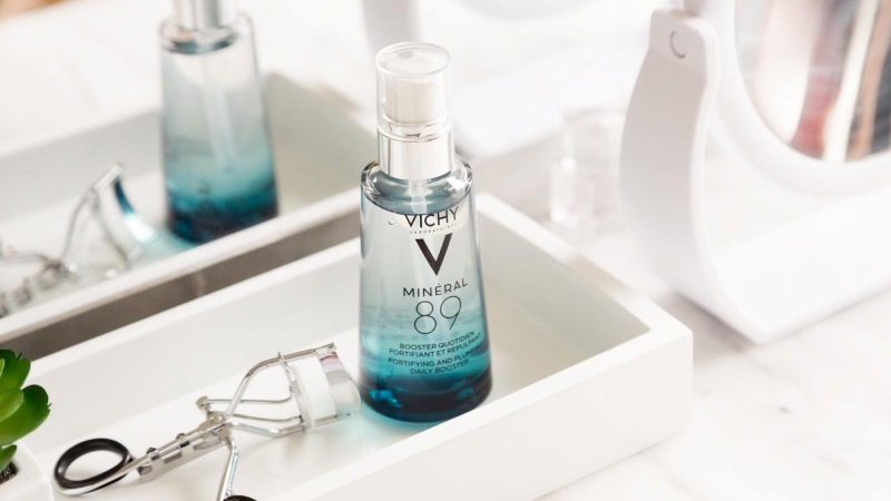 Bật mí các tinh chất chống lão hóa cho da nhạy cảm 3