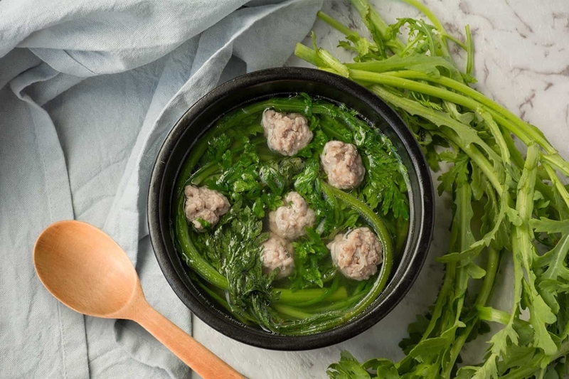 Bầu ăn rau cải cúc được không? Tác dụng của rau cải cúc đối với mẹ bầu 4