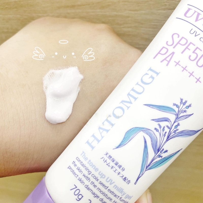 Bỏ ngay những thói quen xấu gây hại cho da khi sử dụng kem chống nắng 3