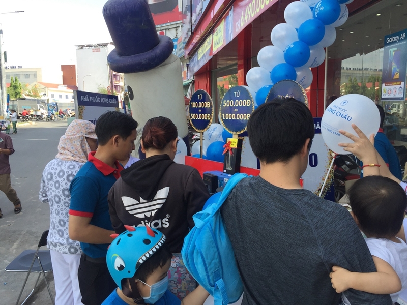 Khai truong LC Hong Bang 2