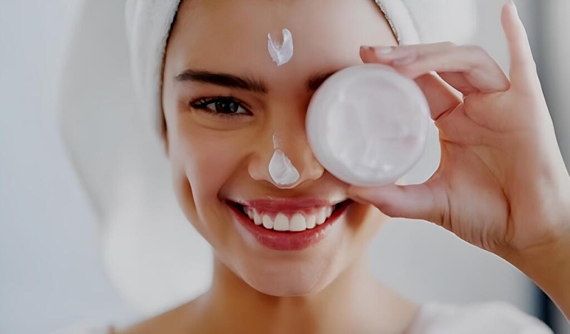 Cách chăm sóc da sau khi bắn than hoạt tính đơn giản ngay tại nhà 4