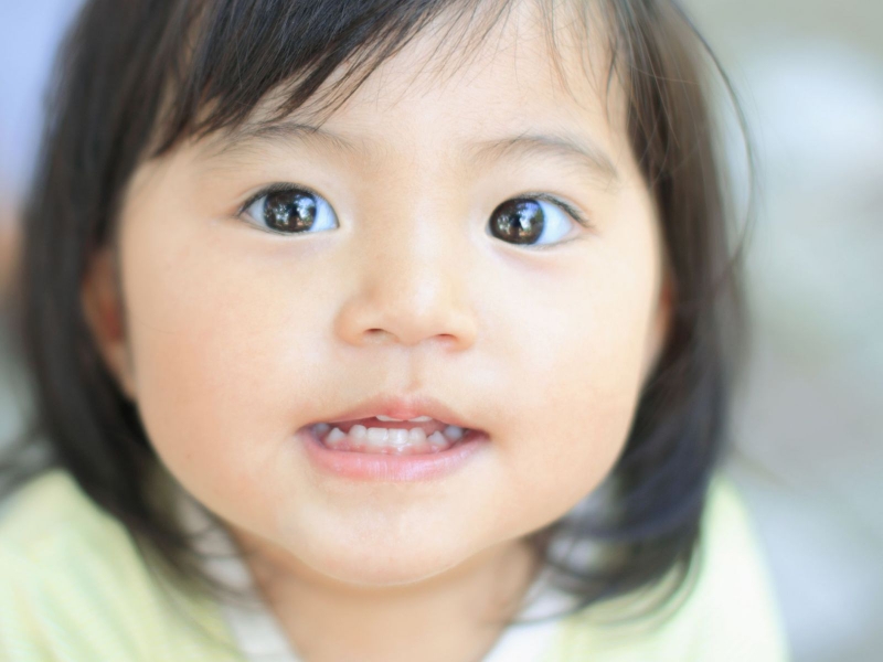 Cách chữa mắt lác ở trẻ em tại nhà 1