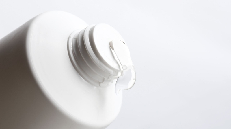 Choline salicylate dùng dưới dạng gel hoặc uống tùy ứng dụng