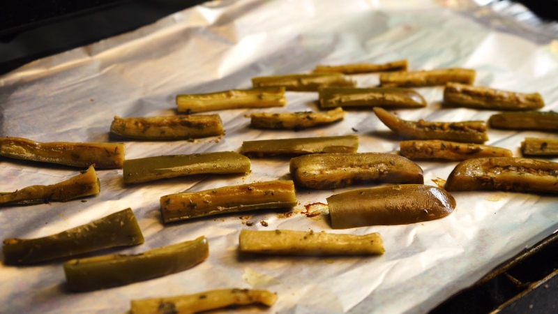 Cà tím có tốt cho mẹ bầu không? Sau sinh ăn cà tím được không? 4