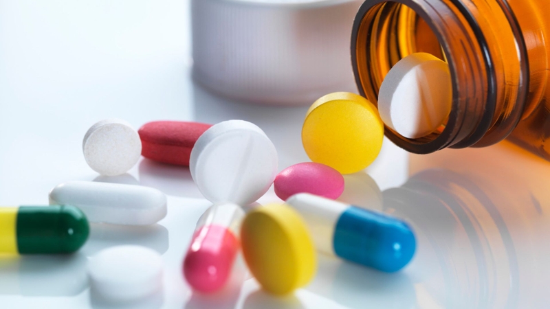 Dicoumarol là hợp chất khung (lead compound) trong hóa dược, làm nền tảng phát triển các dẫn xuất coumarin có hoạt tính sinh học đa dạng