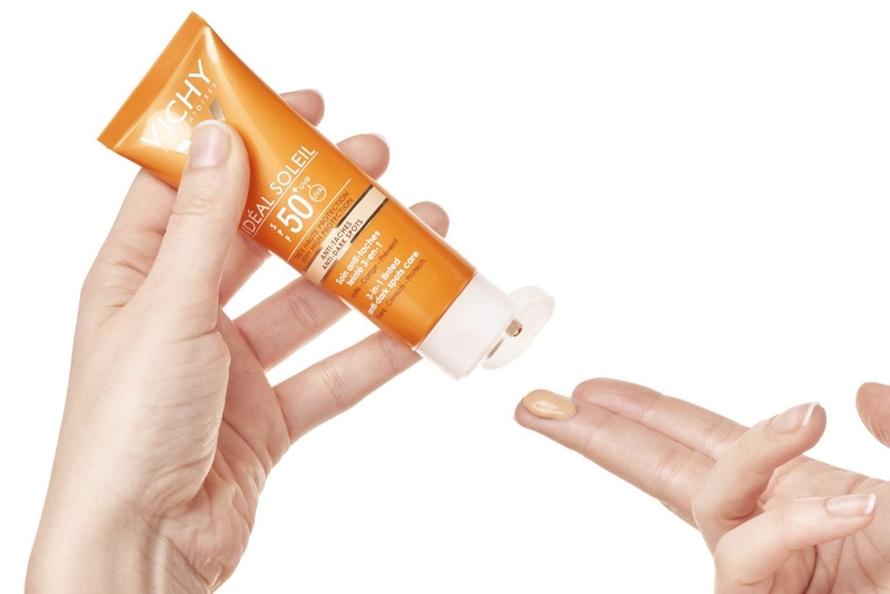Góc review: Kem chống nắng Vichy có thực sự tốt không 2