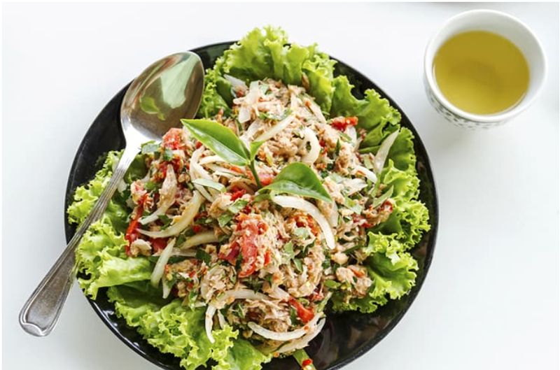 Gợi ý cho bạn các công thức làm salad cá ngừ đảm bảo dinh dưỡng 6