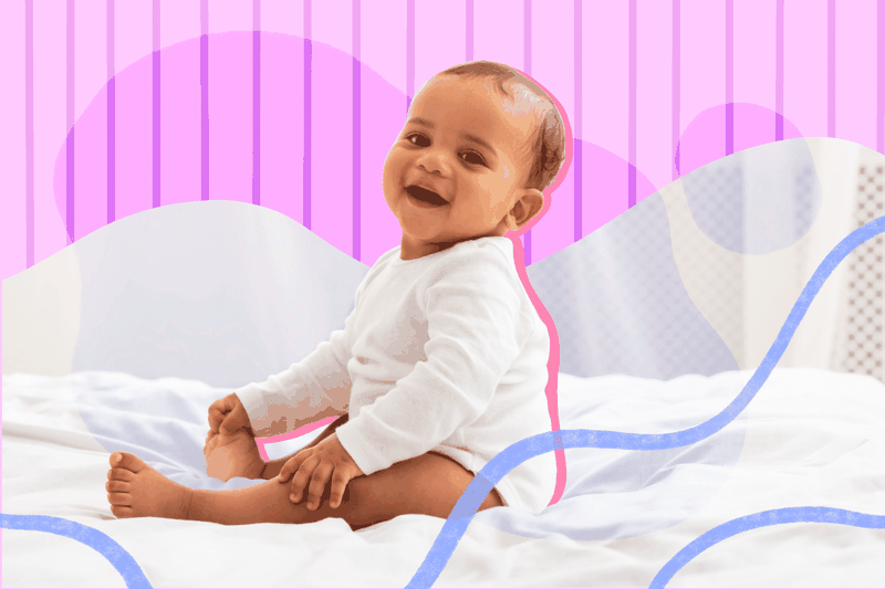 Cho trẻ tập ngồi sớm có bị gù lưng không? Khi nào nên cho trẻ tập ngồi? 1