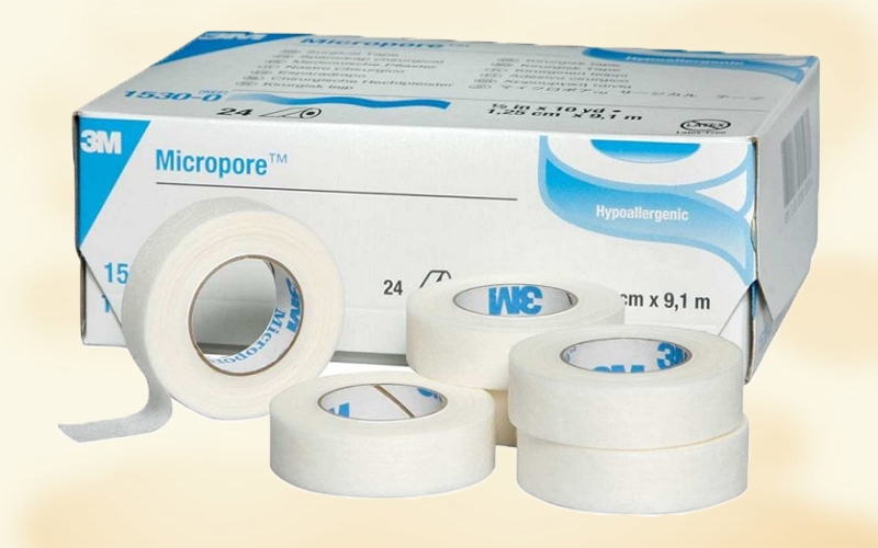 Hướng dẫn cách quấn băng đúng cách khi bị lật cổ chân 3