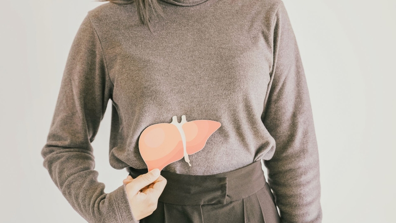 Ibrutinib được chuyển hóa chủ yếu ở gan