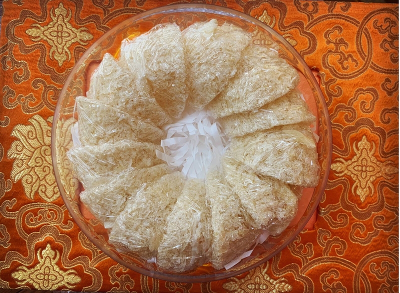 Kinh nghiệm phân biệt nước yến thật - giả để tránh "tiền mất tật mang" 2