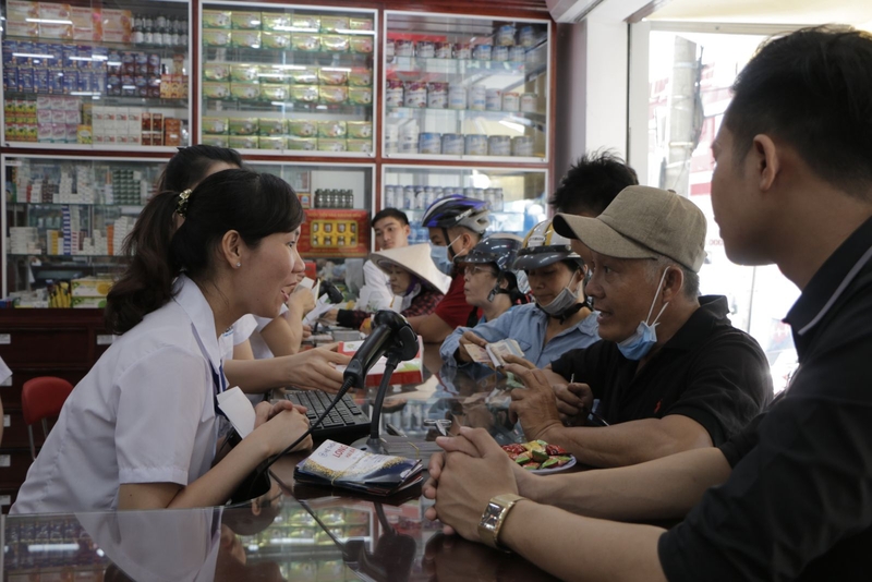 Khai truong Long Chau 10