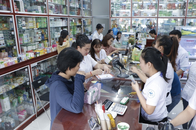 khai trương Long Châu Phú Châu