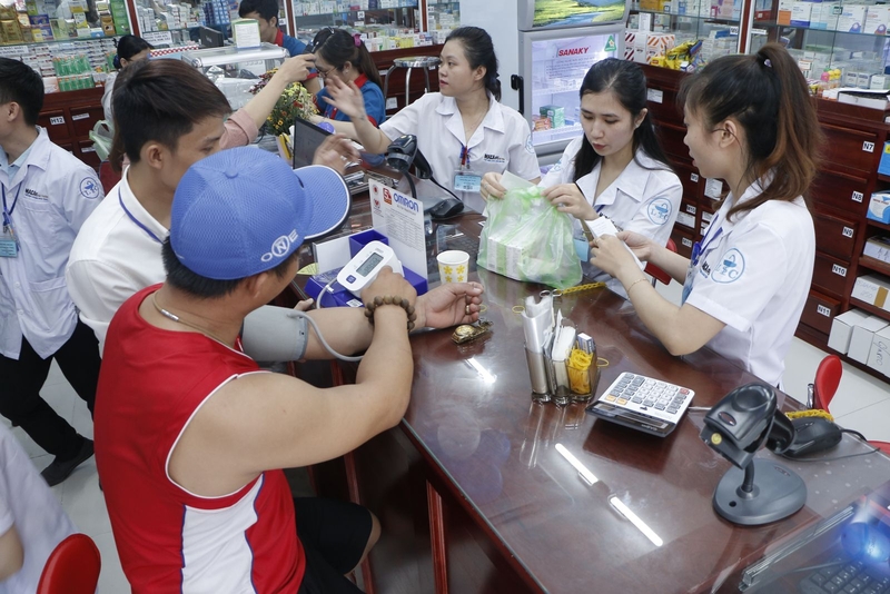 khai trương Long Châu đối diện bệnh viện Thủ Đức