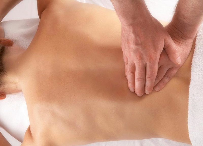 Mách bạn các cách chữa đau thần kinh tọa tại nhà hiệu quả 2