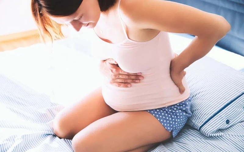 Mẹ bầu chuyển dạ giả sau bao lâu thì sinh? Cách phân biệt chuyển dạ thật và giả 1