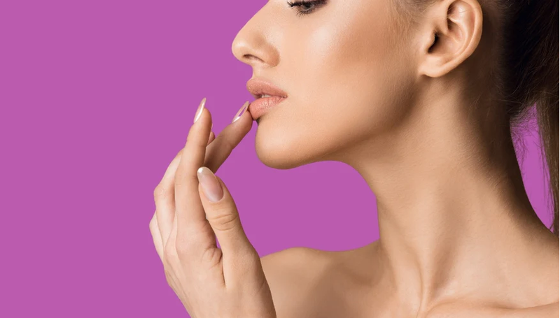 Môi trề là gì Cách khắc phục môi hết trề tại nhà hiệu quả 1.png