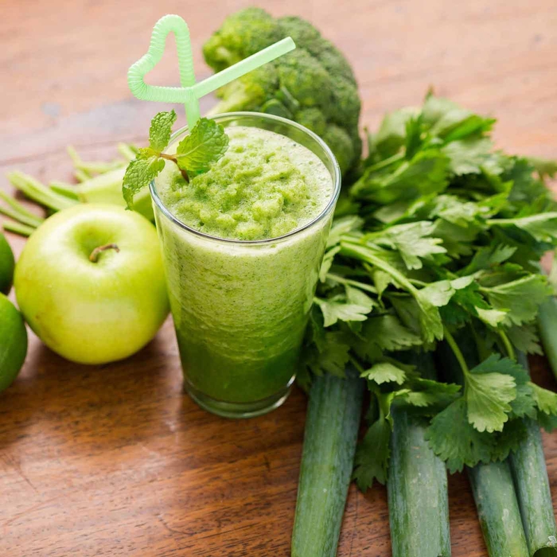 Một ly nước ép cần tây bao nhiêu calo 1