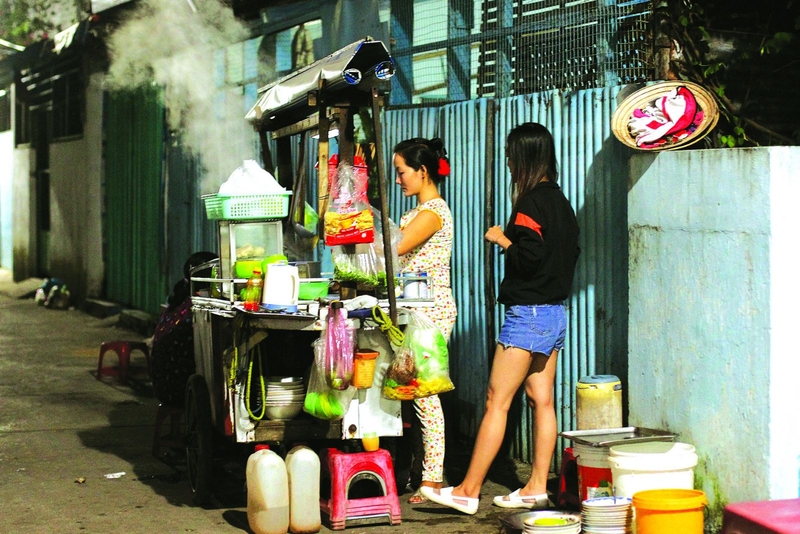 Một tô hủ tiếu bao nhiêu calo? Ăn hủ tiếu có béo không? 2