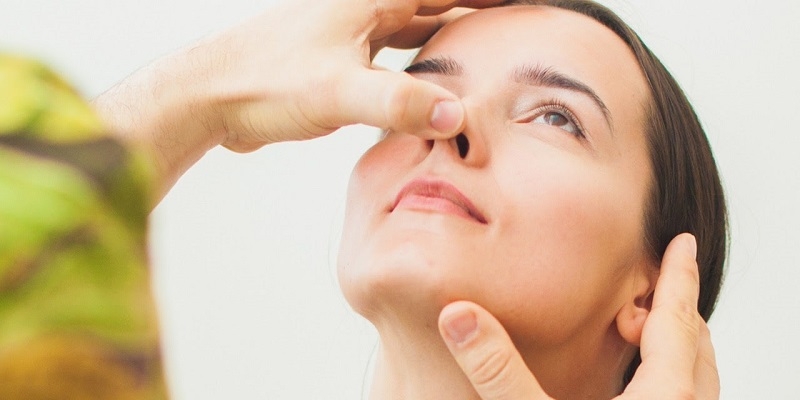 Giải đáp thắc mắc: Nâng mũi bị bao xơ là gì? 3
