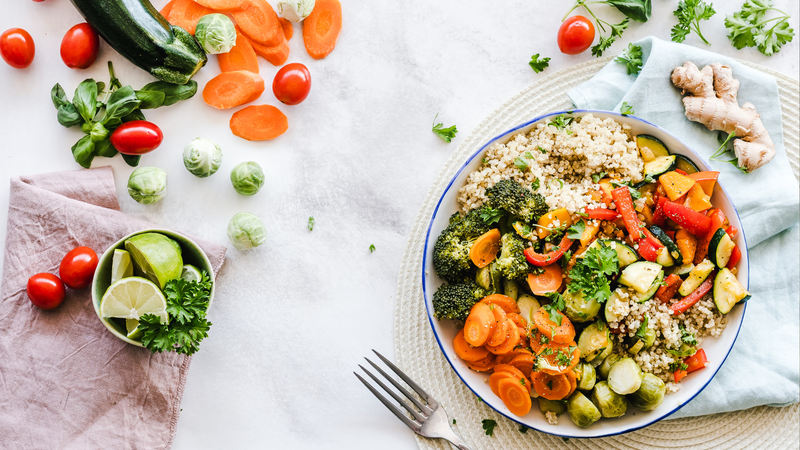 Người ăn chay thuần cần đảm bảo xây dựng thực đơn ăn uống đa dạng, đủ chất