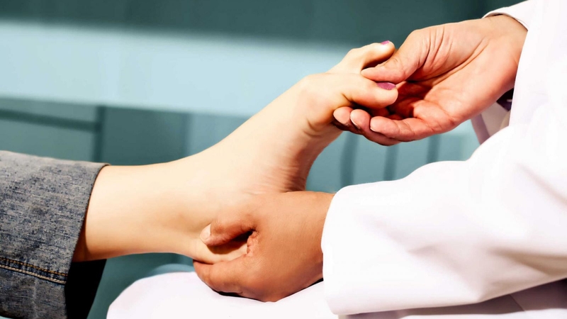 Nguyên nhân gây đau khớp gót chân là gì? Cách khắc phục như thế nào 1