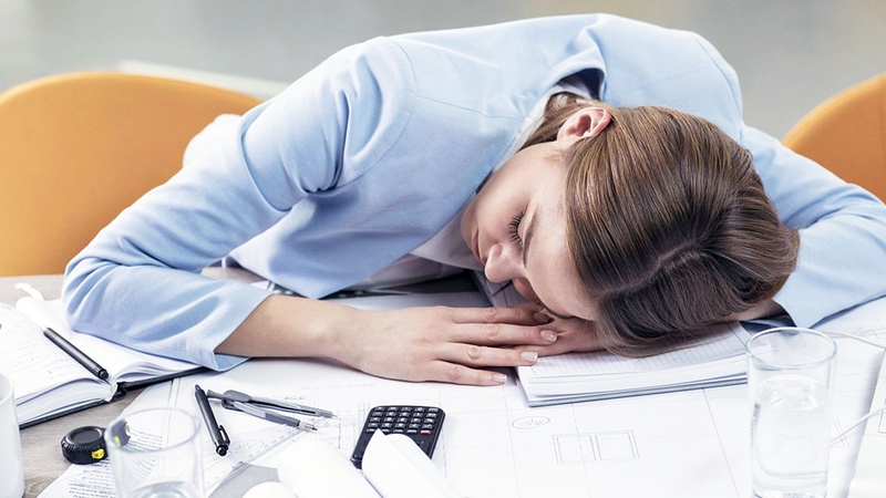 Nguyên nhân và hậu quả của hội chứng ngủ rũ kéo dài 1