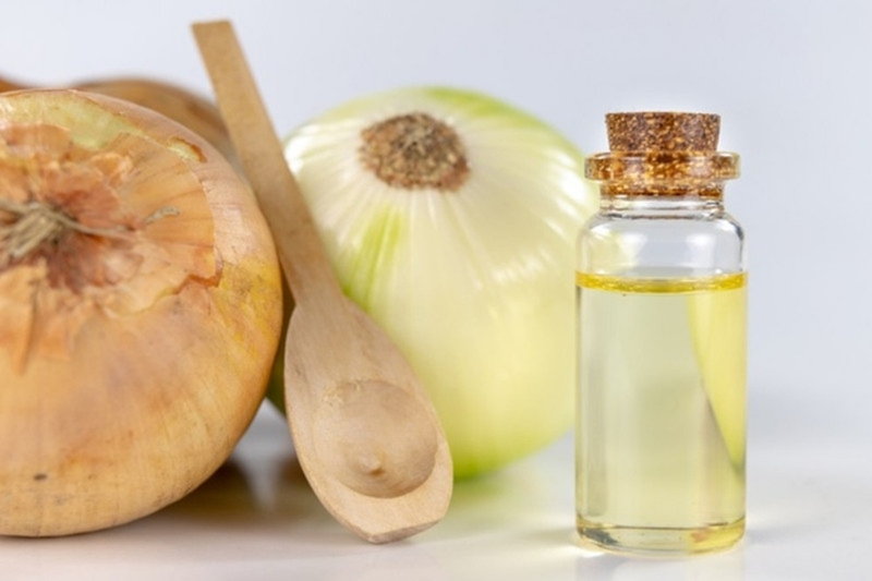 Tác hại của nhổ tóc bạc là gì? Có biện pháp nào thay thế việc nhổ tóc bạc hay không? 4