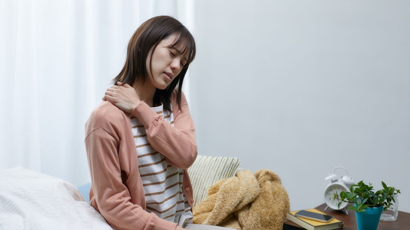 Đau cơ, đau khớp là một trong những tác dụng phụ của Pertuzumab